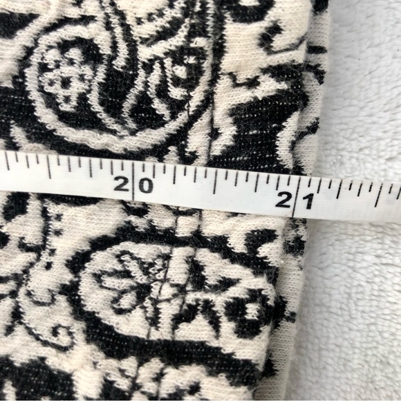 GERI C. Pencil skirt Paisley Stretchy Belt Loops - Picture 5 of 8